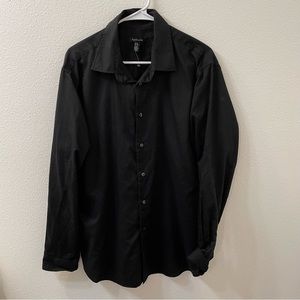 Van heusen button down shirt black large
